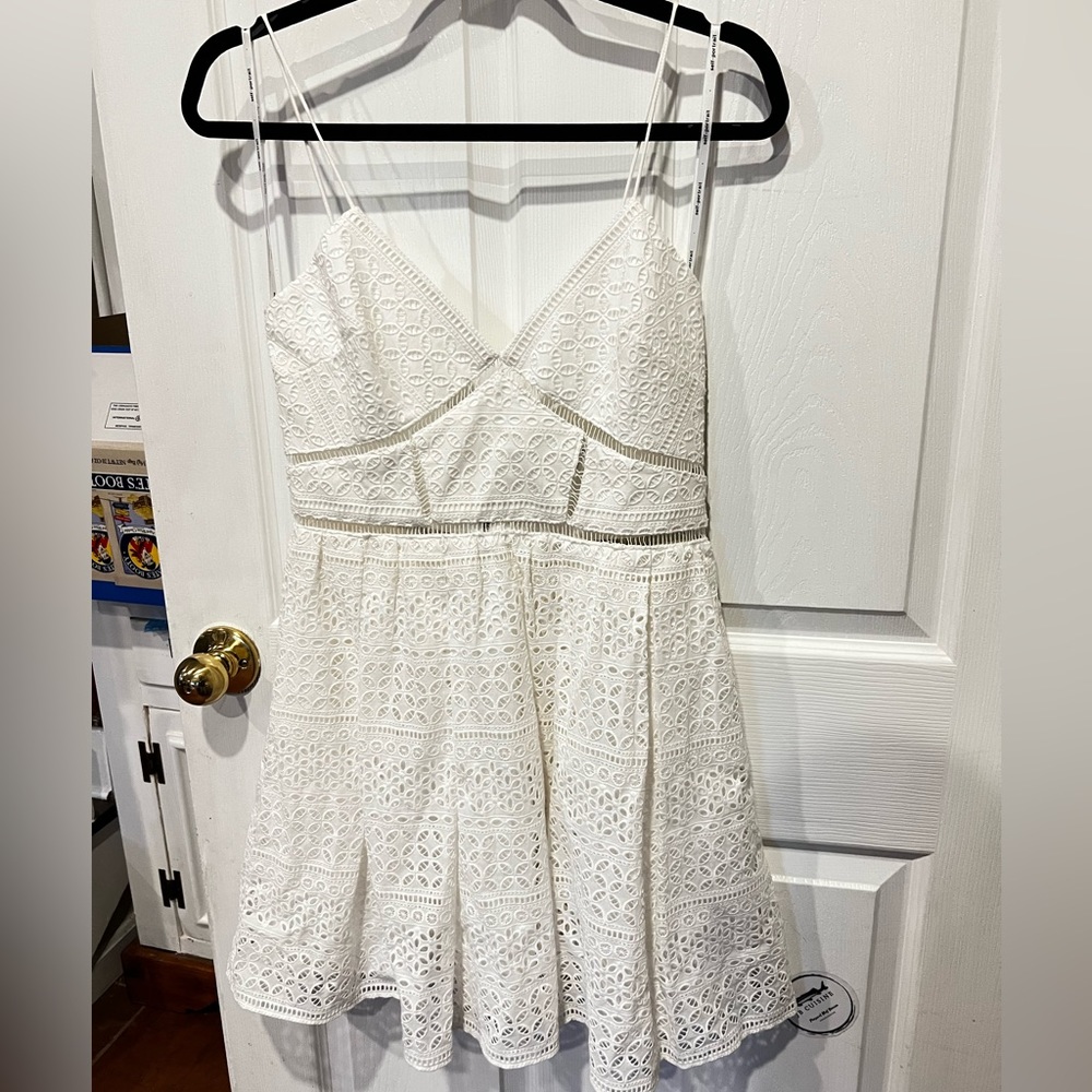 Self-portrait white dress size 6 new with tag